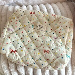 Brand New Bow Zipper Bag (Fits Books)